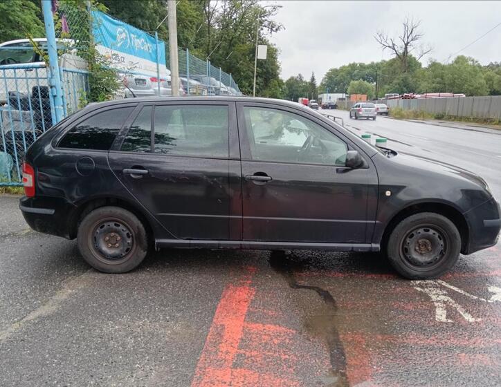 Škoda Fabia 12