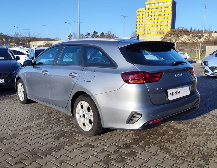 KIA Ceed Kombi 1,5 l 117 kw