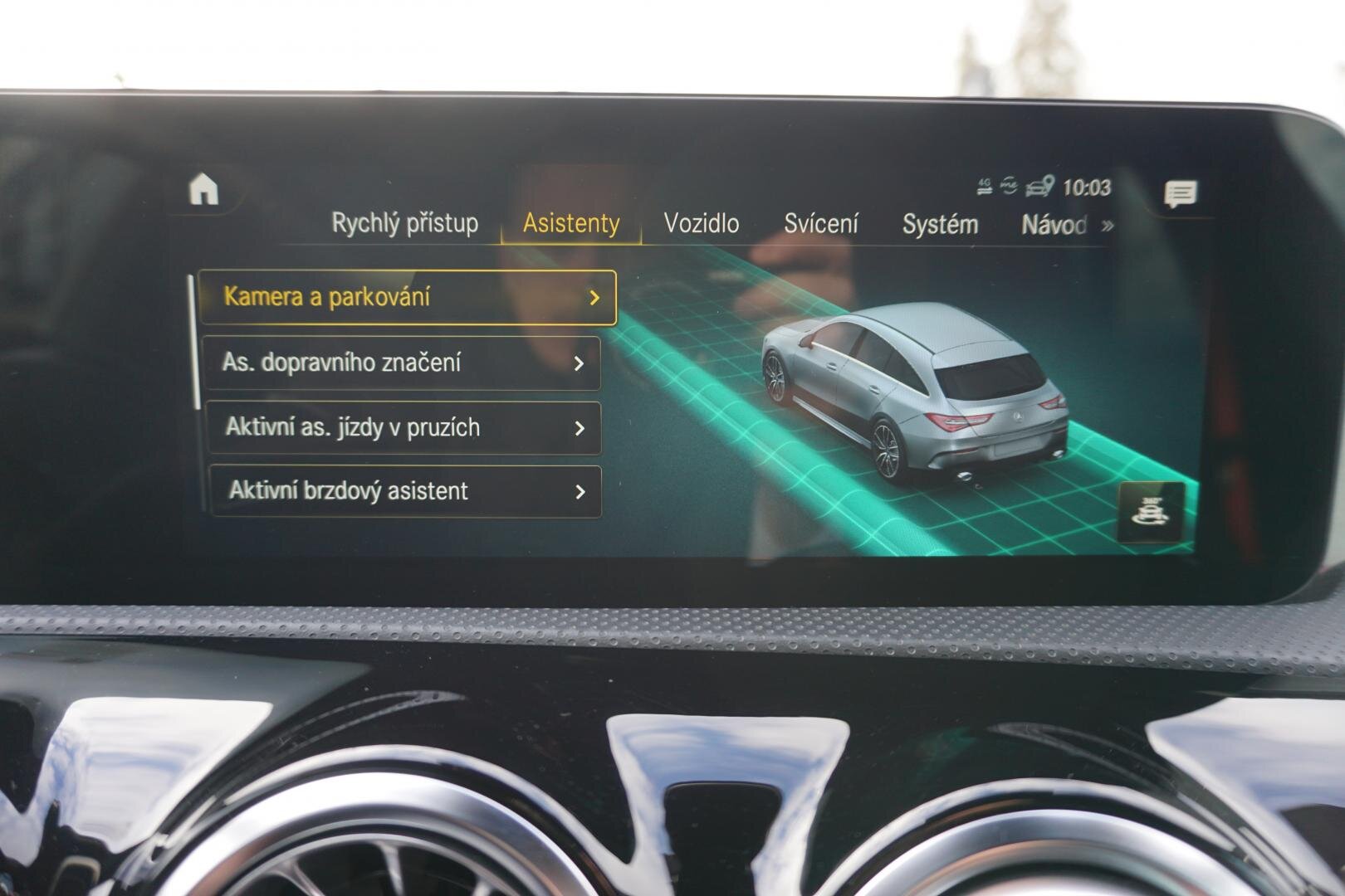 Mercedes-Benz CLA Kombi 2,0 l 225 kw