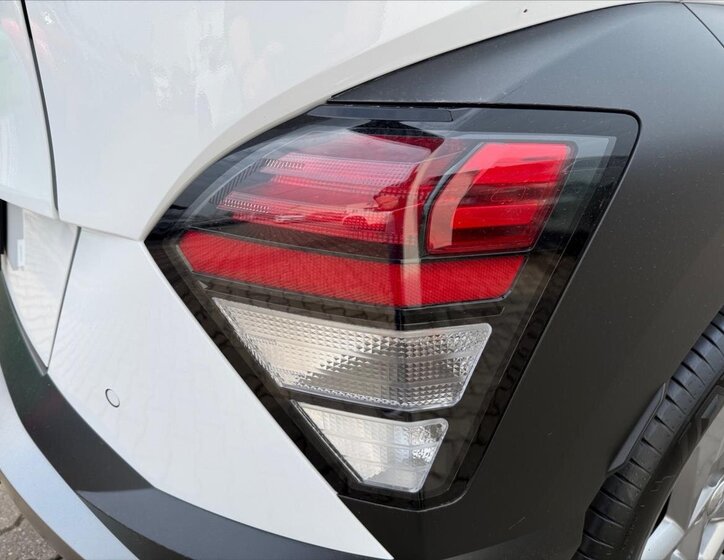 Hyundai Kona SUV / Terénní 1,6 l 101 kw