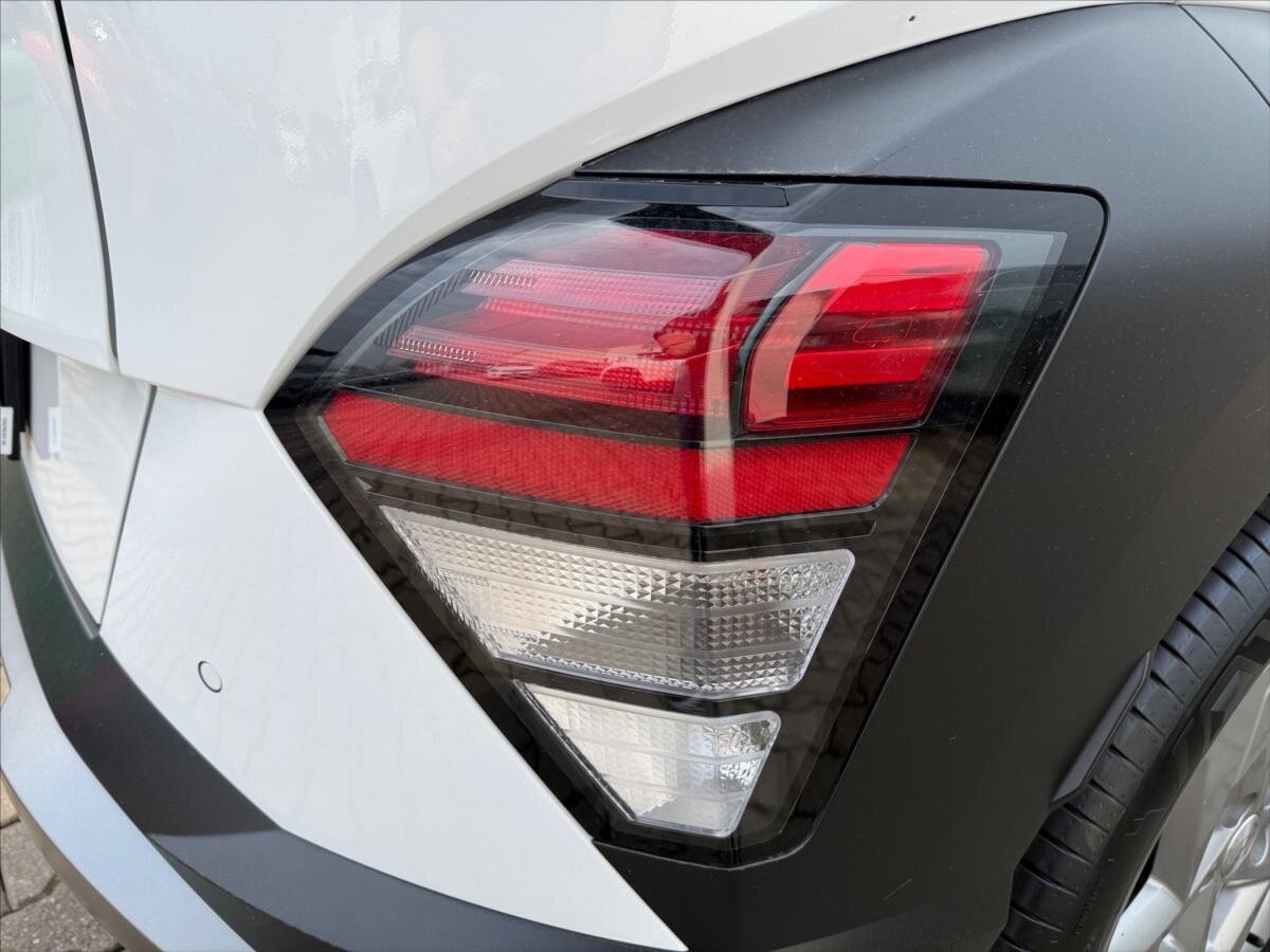 Hyundai Kona SUV / Terénní 1,6 l 101 kw