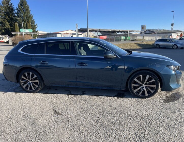Peugeot 508 Kombi 2,0 l 120 kw