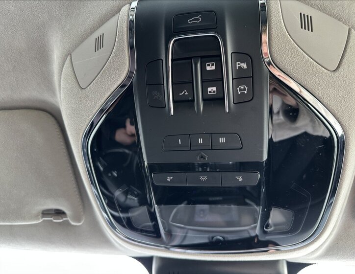 Maserati Ghibli Sedan 3,0 l 316 kw