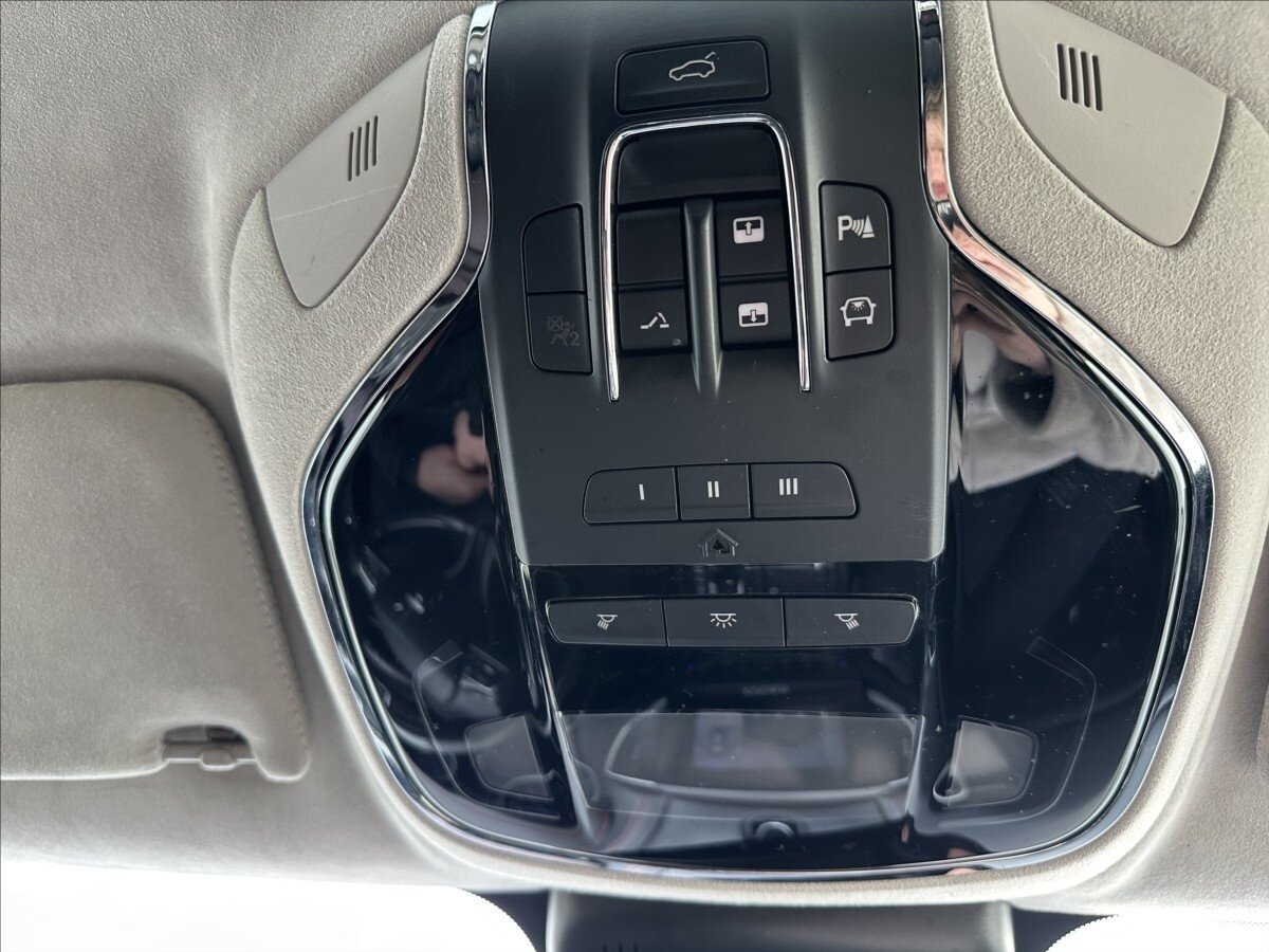 Maserati Ghibli Sedan 3,0 l 316 kw