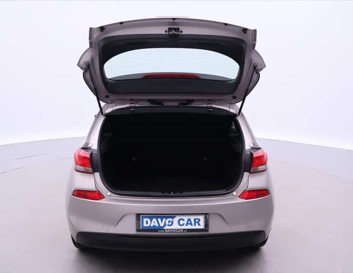 Hyundai i30 Hatchback 1,4 l 73 kw