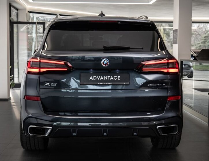 BMW X5 SUV / Terénní 3,0 l 250 kw