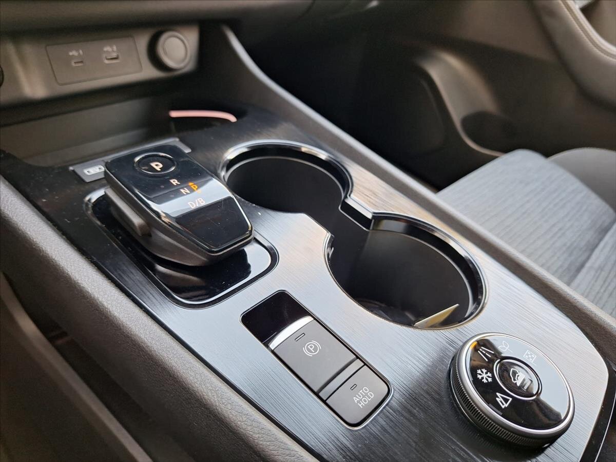 Nissan X-Trail Hatchback 1,5 l 116 kw