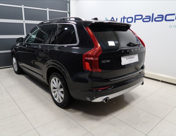Volvo XC90 SUV 2,0 l 173 kw