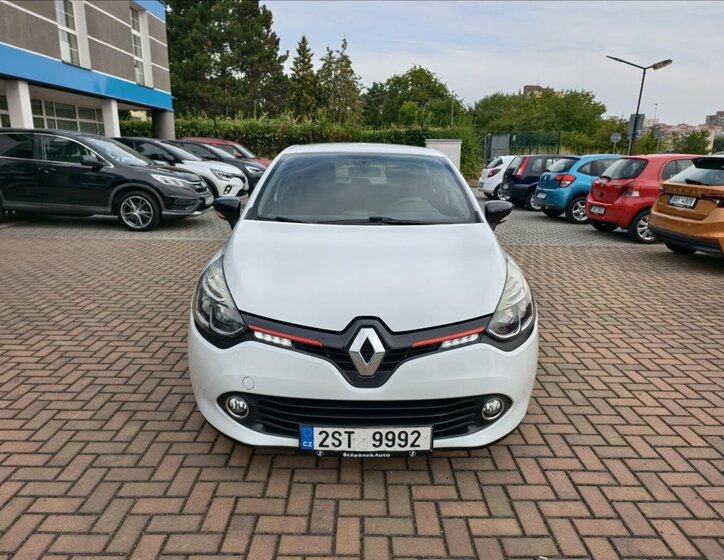 Renault Clio Hatchback 1,1 l 54 kw