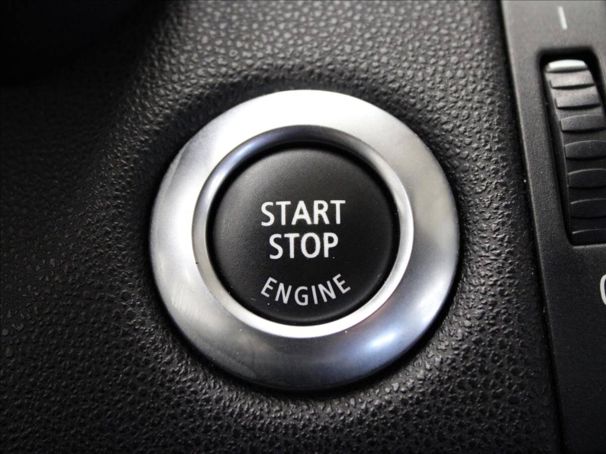 BMW Řada 1 Hatchback 3,0 l 195 kw