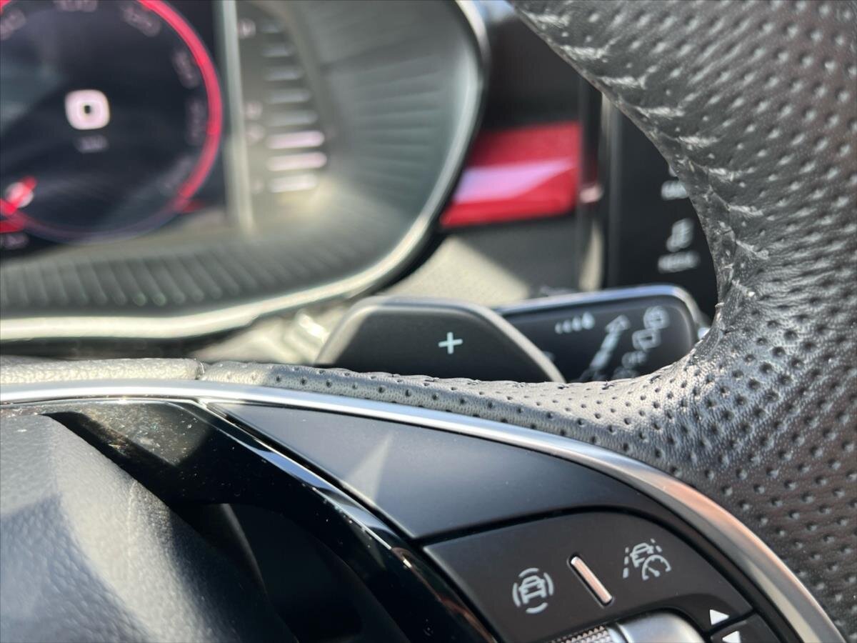 Škoda Fabia Hatchback 1,5 l 110 kw