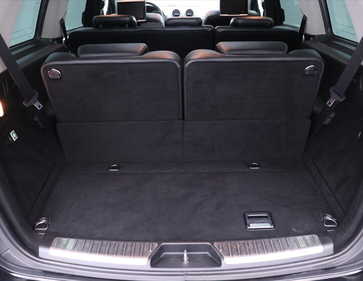 Mercedes-Benz GL SUV 3,0 l 155 kw