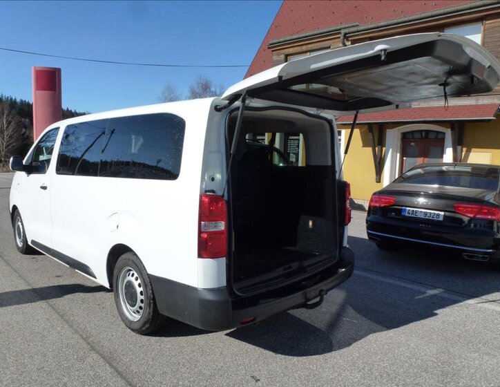 Citroën SpaceTourer Kombi 1,5 l 88 kw