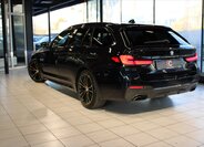 BMW Řada 5 Kombi 3,0 l 210 kw