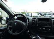 Renault Trafic 13
