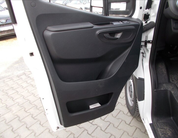 Mercedes-Benz Sprinter Ostatní 3,0 l 140 kw