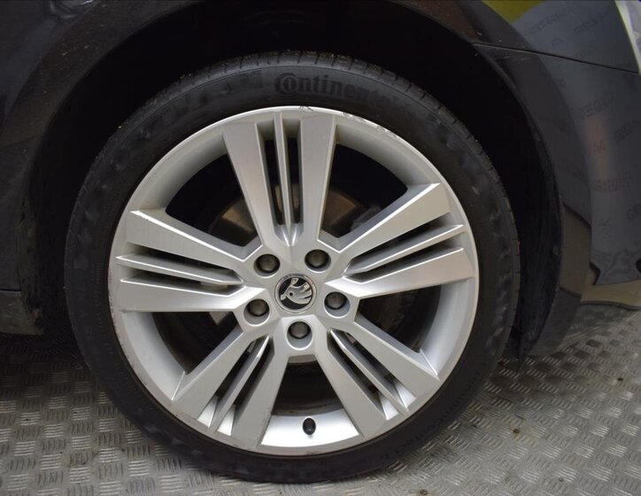 Škoda Octavia Kombi 1,4 l 103 kw