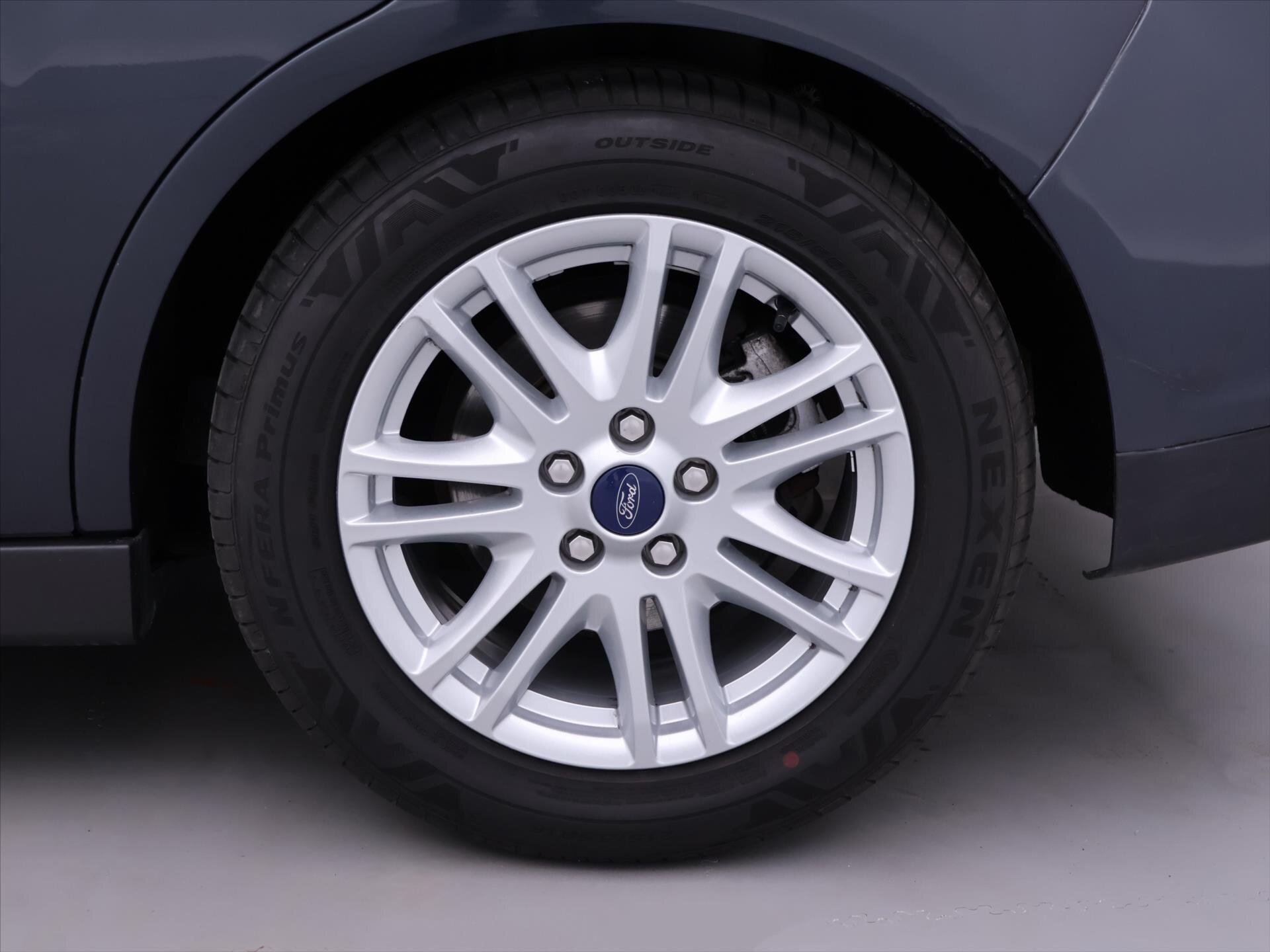 Ford C-MAX MPV 2,0 l 120 kw