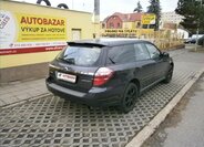 Subaru Legacy Kombi 2,0 l 121 kw