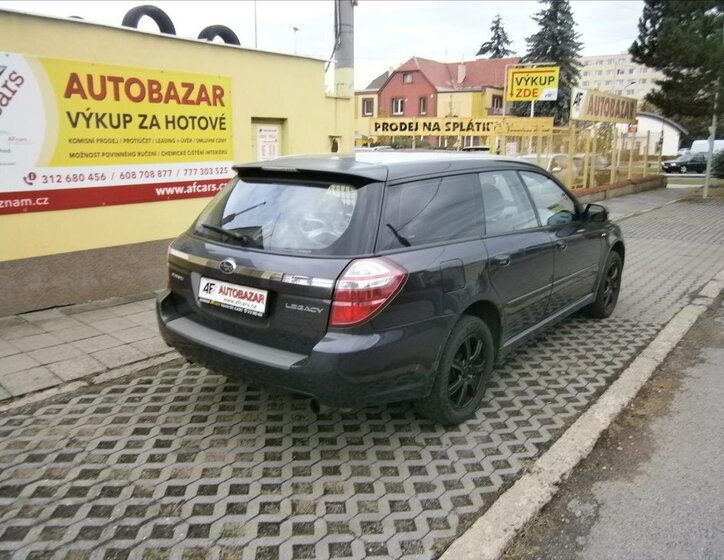Subaru Legacy Kombi 2,0 l 121 kw