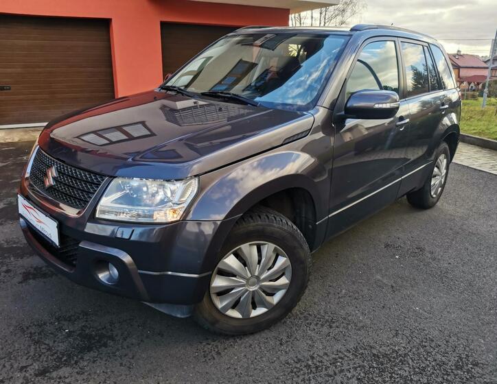 Suzuki Grand Vitara 15
