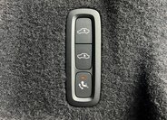 Volvo XC60 SUV / Terénní 2,0 l 288 kw