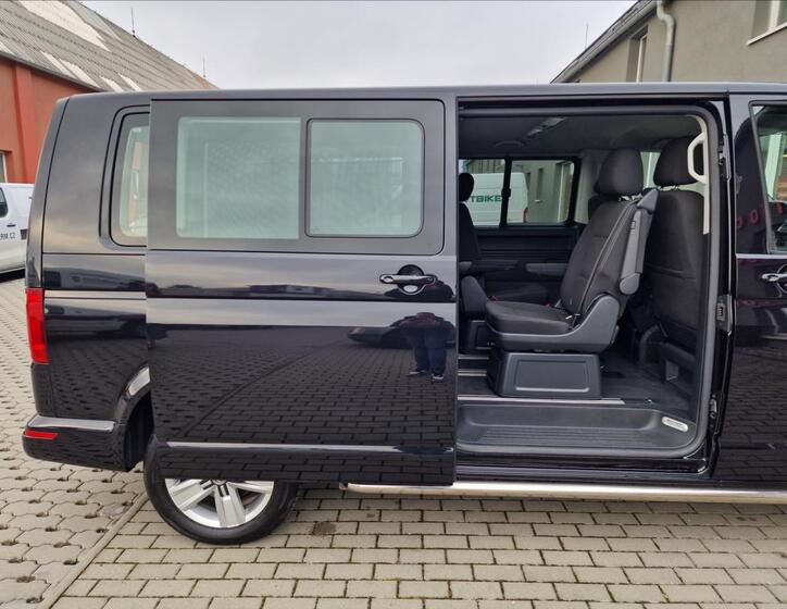 Volkswagen Multivan 18