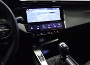 Peugeot 308 Hatchback 1,2 l 96 kw