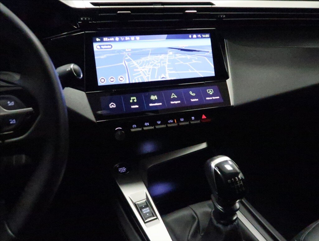 Peugeot 308 Hatchback 1,2 l 96 kw