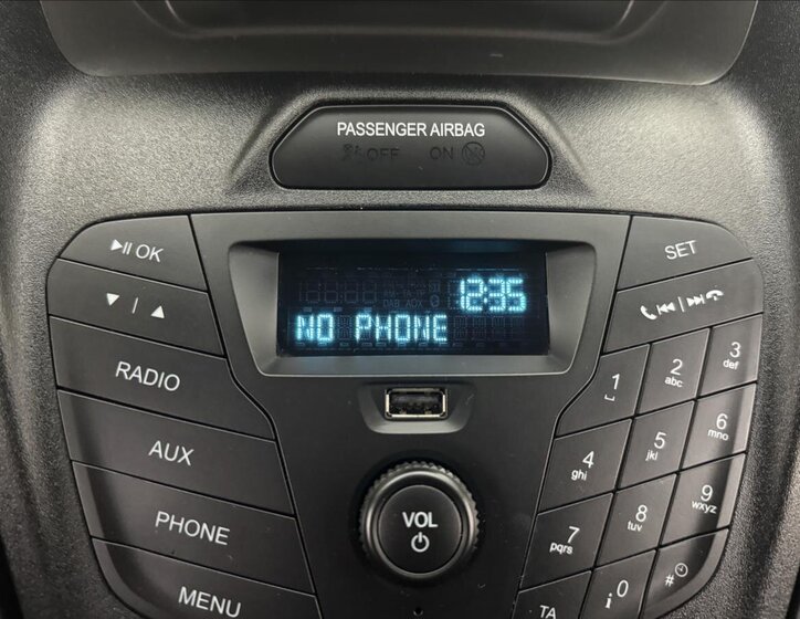 Ford Tourneo Connect 15