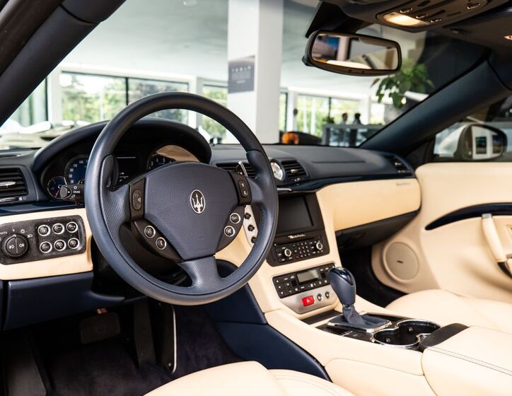 Maserati GranCabrio 5