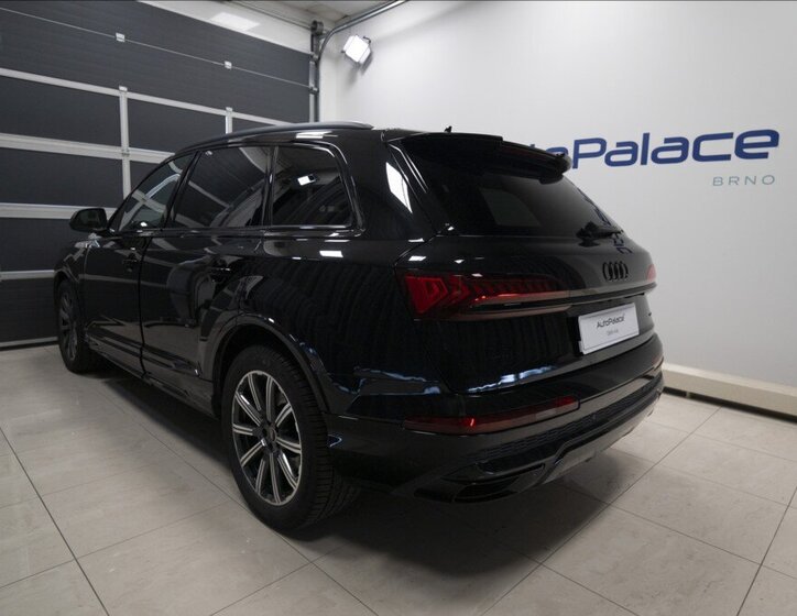 Audi Q7 SUV / Terénní 3,0 l 210 kw