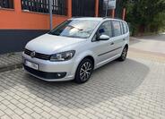 Volkswagen Touran 1