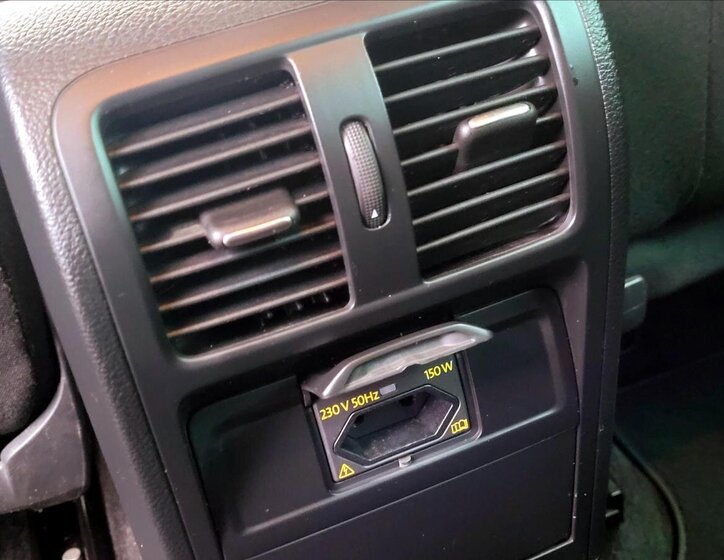 Volkswagen Passat Kombi 1,4 l 90 kw