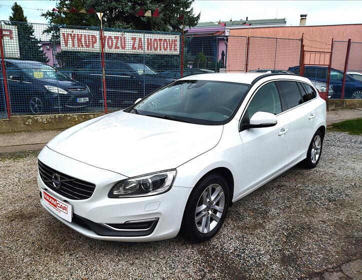 Volvo V60 1