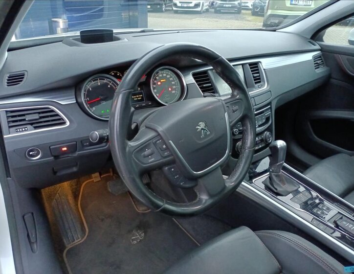 Peugeot 508 12