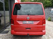Volkswagen Multivan 8
