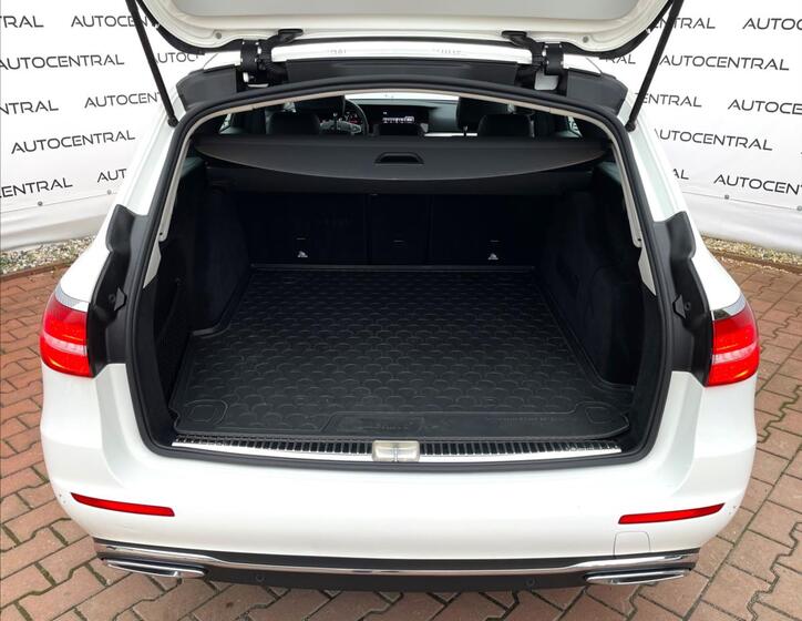 Mercedes-Benz Třídy E 10