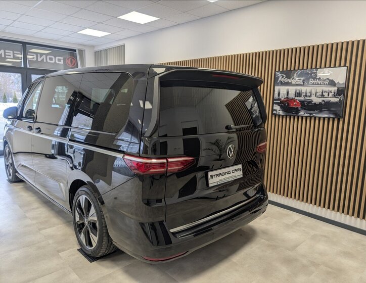 Volkswagen Multivan VAN / Minibus 0,0 180 kw