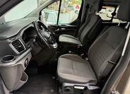 Ford Tourneo Custom 12