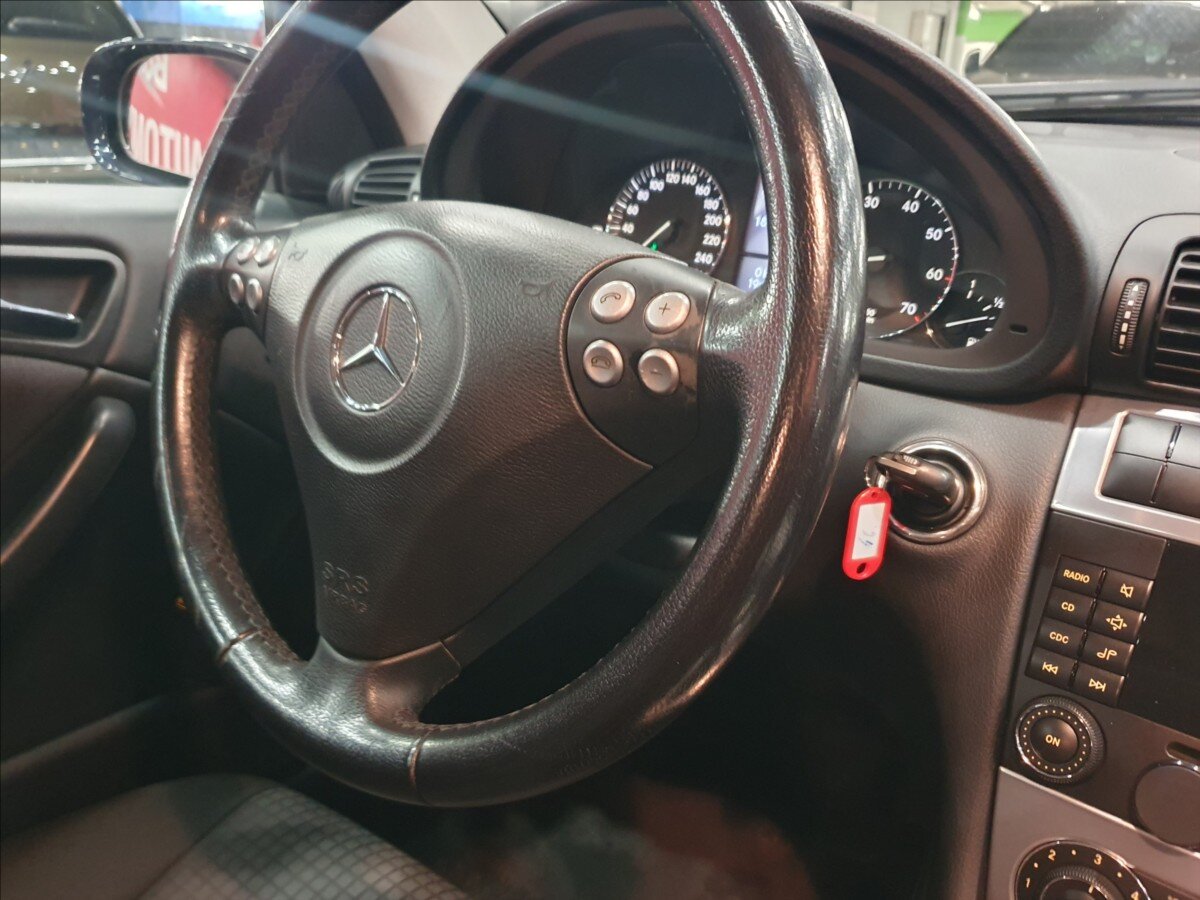 Mercedes-Benz Třídy C Hatchback 1,8 l 105 kw