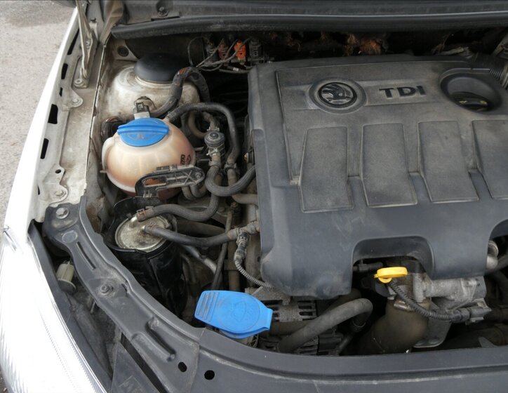 Škoda Roomster MPV 1,6 l 77 kw