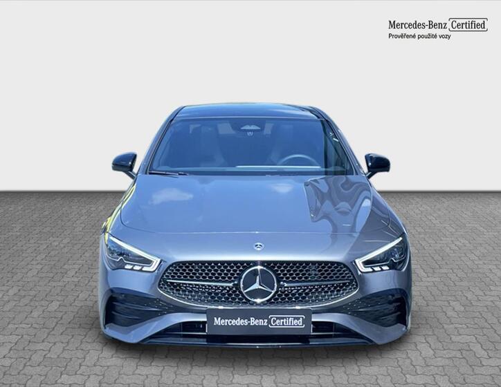 Mercedes-Benz CLA 8