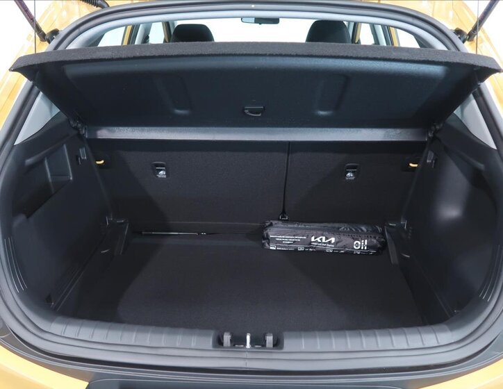 KIA Stonic SUV / Terénní 1,2 l 58 kw