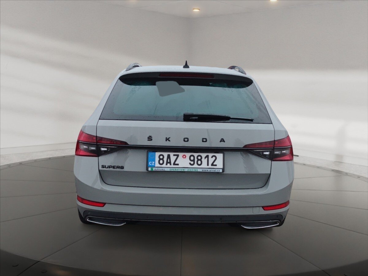 Škoda Superb Kombi 2,0 l 140 kw