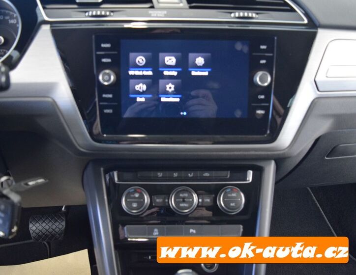 Volkswagen Touran 38