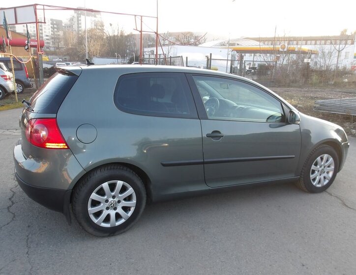 Volkswagen Golf Hatchback 1,6 l 85 kw