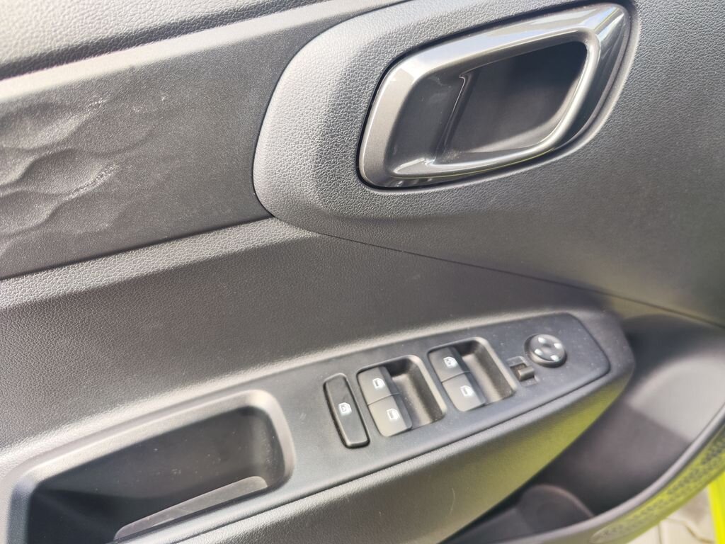 Hyundai i10 Hatchback 998,0 46 kw