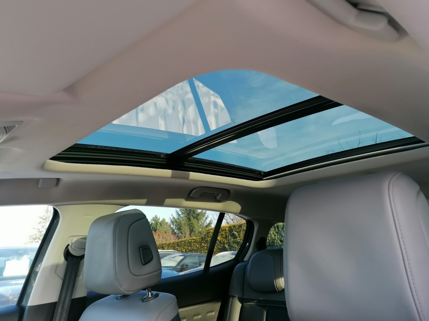 Citroën C5 Aircross SUV / Terénní 1,5 l 96 kw