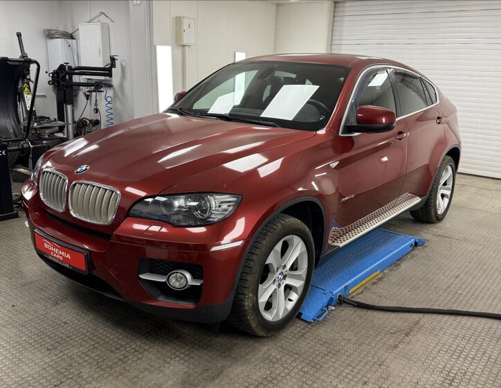 BMW X6 SUV / Terénní 3,0 l 225 kw